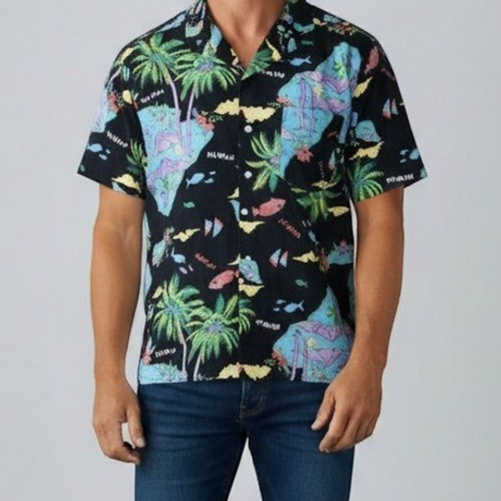 Vintage USA Hawaiian Map Print Short Sleeve Black Button Down Summer Shirt